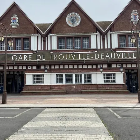 Vue Mer Et Verdure Villers-sur-Mer Exterior photo